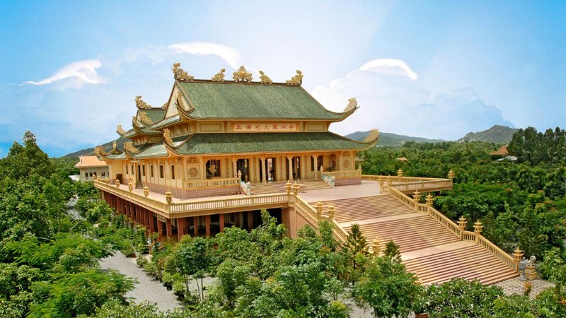 Không gian thoáng đãng, thoải mái tại chùa