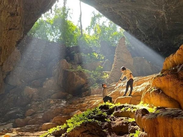 Động Ngườm Ngao