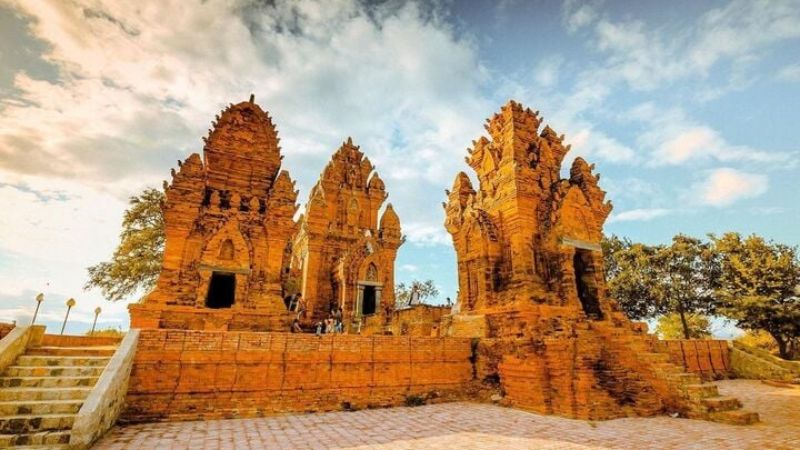 Tháp Pô Klong Garai