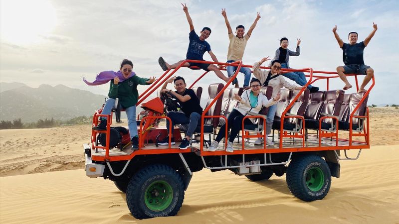 Đi Đồi cát Nam Cương trong chuyến du lịch Đà Lạt Ninh Thuận