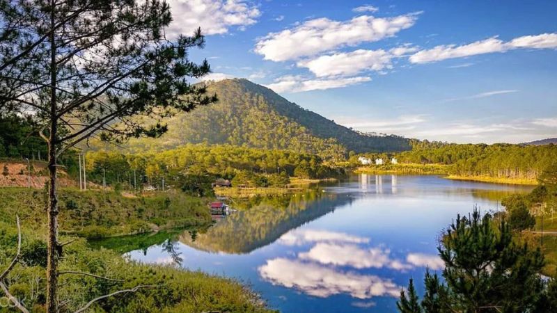 Hồ Tuyền Lâm Đà Lạt