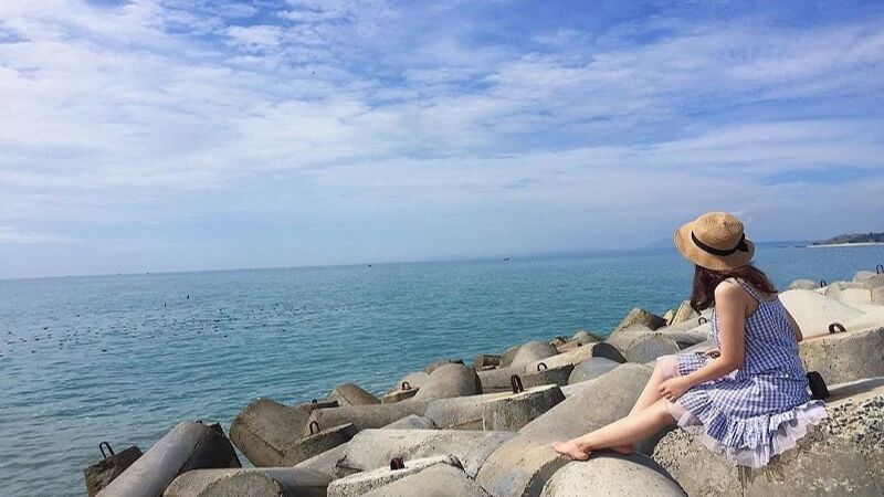 Bãi đá Ông Địa Phan Thiết