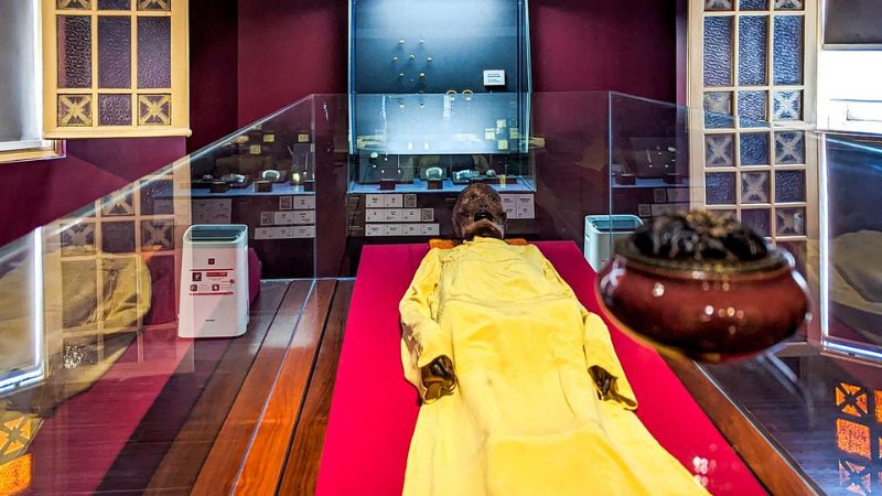 Xác ướp Xóm Cải tại Bảo tàng Lịch sử Thanh Phố Hồ Chí Minh