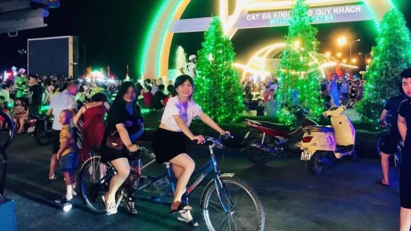 Chợ đêm Cát Bà Hải Phòng