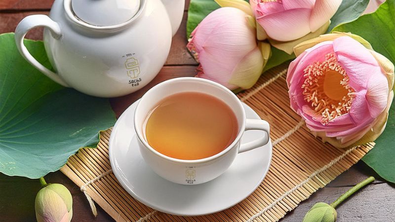 Trà sen Hồ Tây