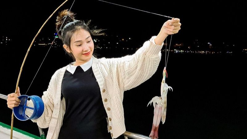 Trải nghiệm câu mực đêm