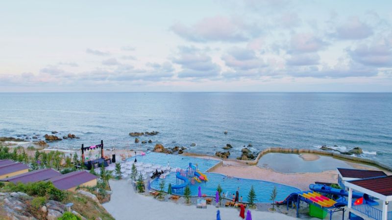 Adora Bay Ke Ga Beach Resort