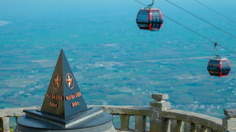 Núi Bà Đen Tây Ninh