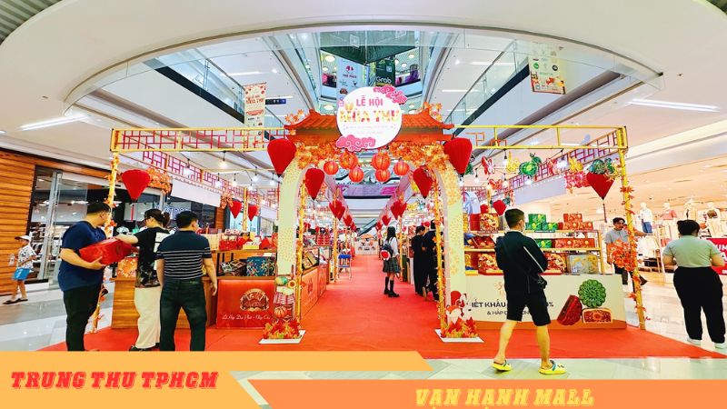 Vạn Hạnh Mall là đại điểm trung thu tại tphcm