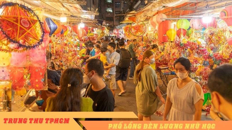 Phố lồng đèn Lương Nhữ Học quận 5