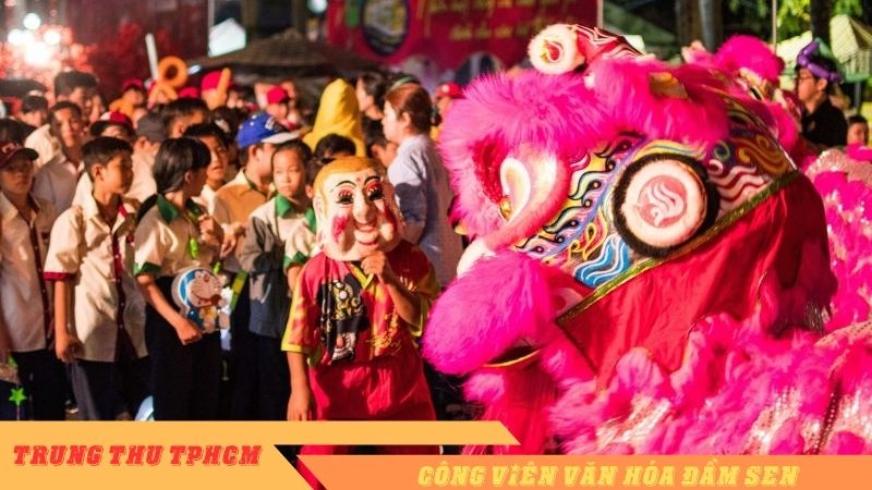 Công viên văn hóa Đầm Sen