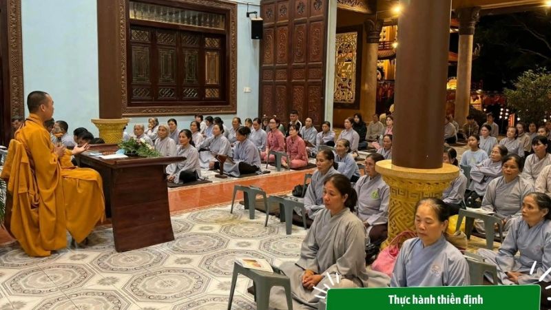 Thực hành thiền định tại tu viện