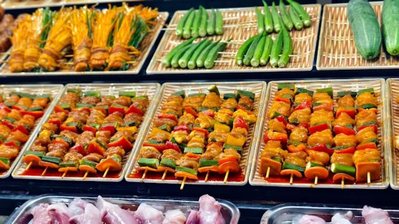 Thịt xiên nướng tại chợ đêm Sơn Trà