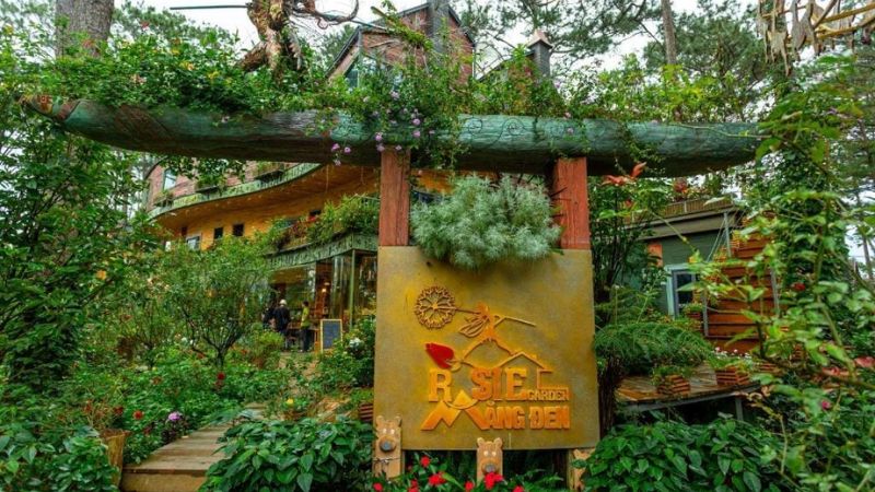 Rosie Garden Măng Đen