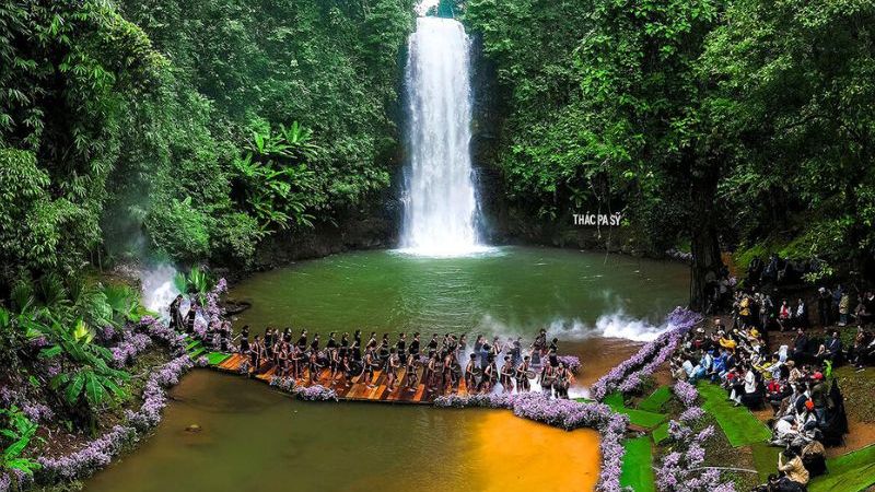 Quang cảnh Thác Pa Sỹ Kon Tum