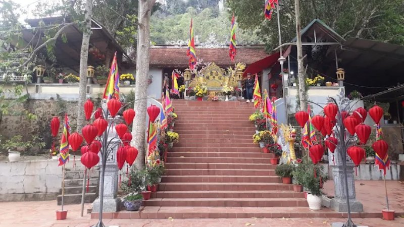 Đền Chầu Mười Đồng Mỏ