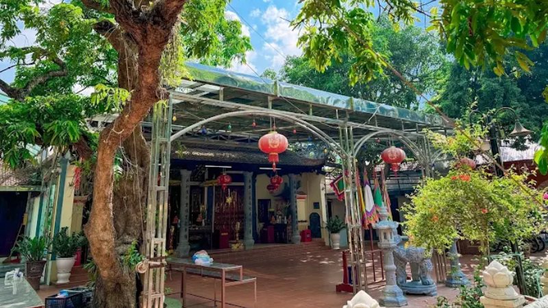 Đền Lư Giang thành phố Hà Nội