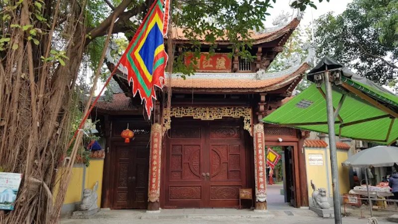 Lịch sử ngôi đền gắn liền với cuộc đời của danh tướng Trần Khát Chân