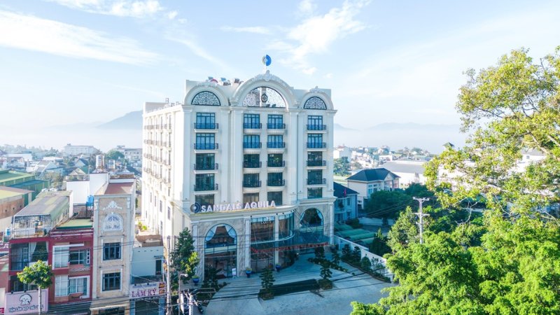 Khách sạn Sandals Aquila Hotel 