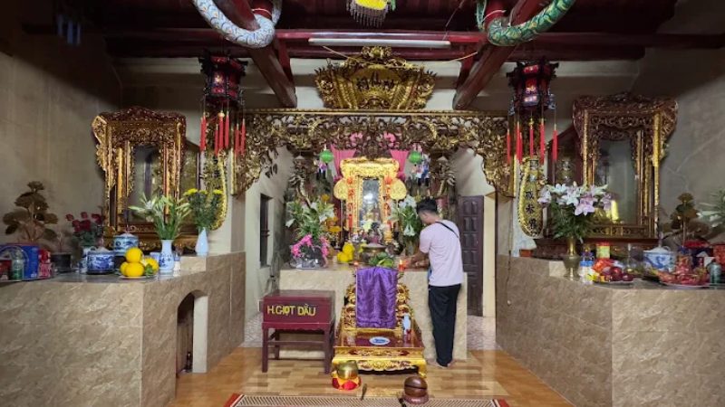 Không gian và kiến trúc của Đền Chúa Cà Phê