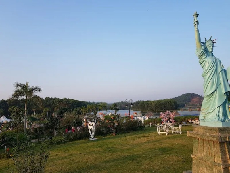 Vẻ đẹp thiên nhiên của khu du lịch sinh thái Hồ Kim Đĩnh