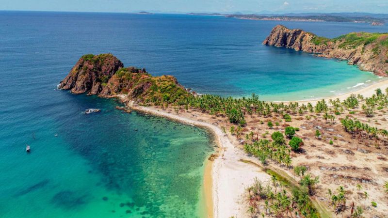 Toàn cảnh Vịnh Xuân Đài từ trên cao