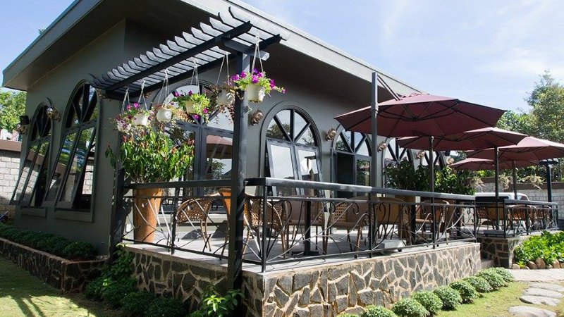 Quán Phạm’s Garden Coffee