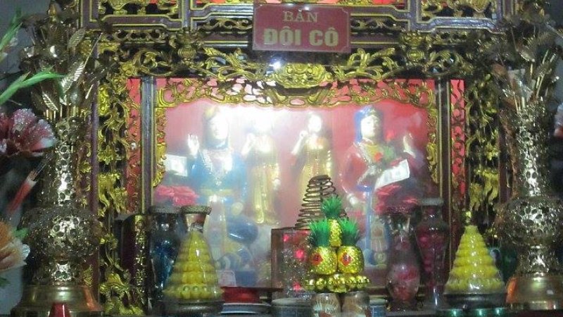 Đôi Cô Cam Đường