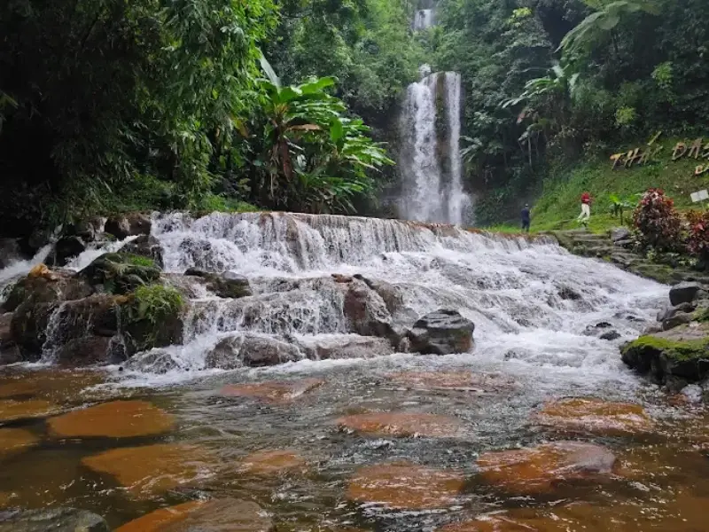 Chinh phục th&aacute;c Dasara Bảo Lộc