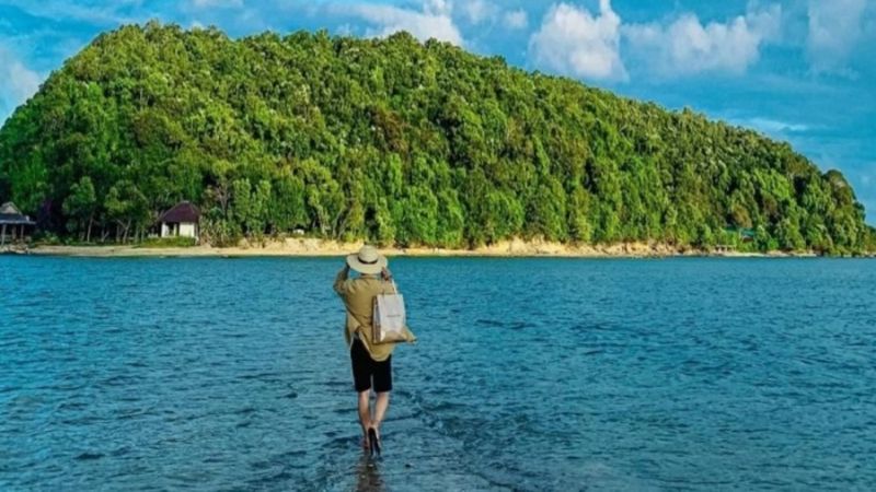 Đảo Nhất Tự Sơn đầy thơ mộng