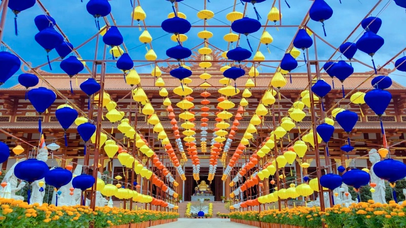 Chùa có kiến trúc độc đáo và không gian thanh tịnh