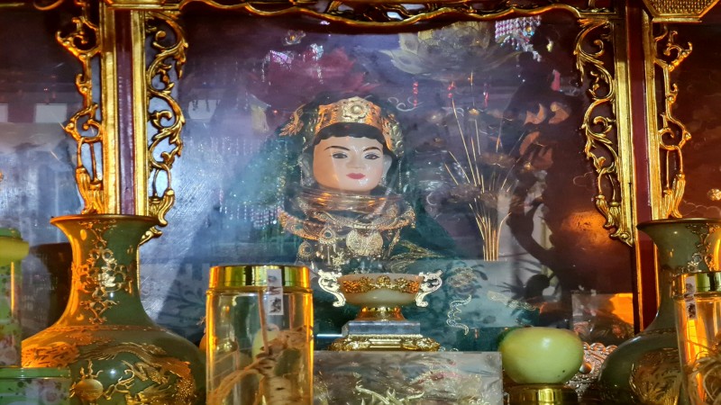 Đền Cô bé Suối Ngang tỉnh Lạng Sơn là một trong những ngôi đền linh thiêng