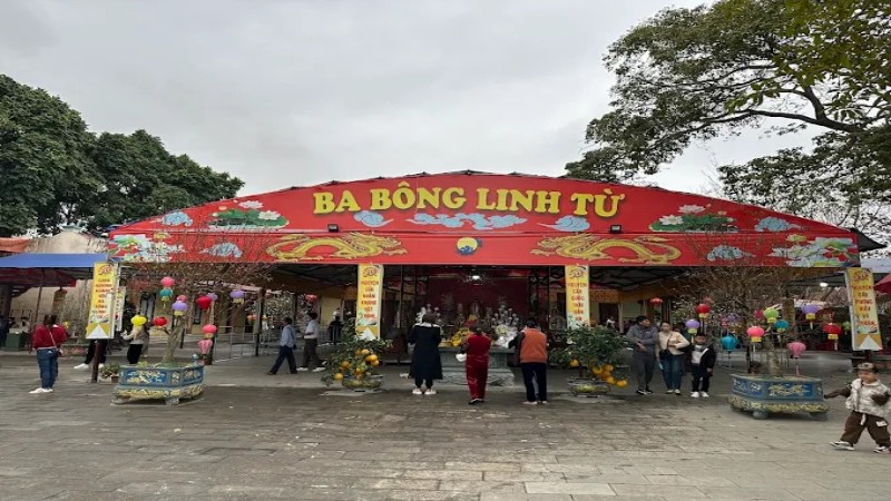 Đền Cô Bơ Thanh Hóa: Kinh nghiệm đi lễ & văn khấn chuẩn nhất 6 Đền Cô Bơ thu hút hàng nghìn du khách thập phương mỗi năm đến dâng hương, vãn cảnh