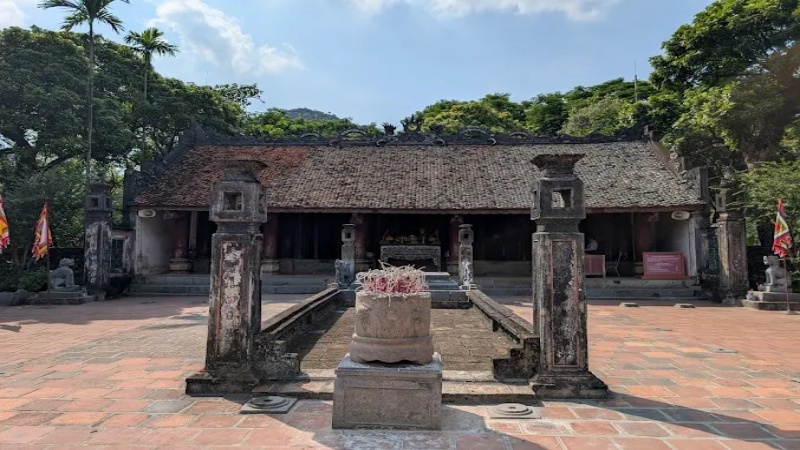 Đền thờ Vua Đinh Ti&ecirc;n Ho&agrave;ng l&agrave; c&ocirc;ng tr&igrave;nh kiến tr&uacute;c quan trọng bậc nhất trong Khu di t&iacute;ch quốc gia đặc biệt Cố đ&ocirc; Hoa Lư