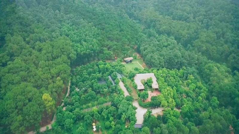 Khu du lịch sinh thái Bản Rõm là một công viên nằm ở Sóc Sơn, Hà Nội