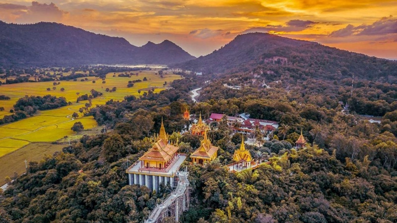 Ch&ugrave;a T&agrave; Pạ An Giang