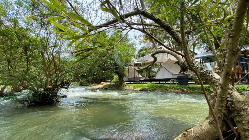 Thác Sông Ray, còn được gọi là Thác Hòa Bình hay Thác Xuân Sơn