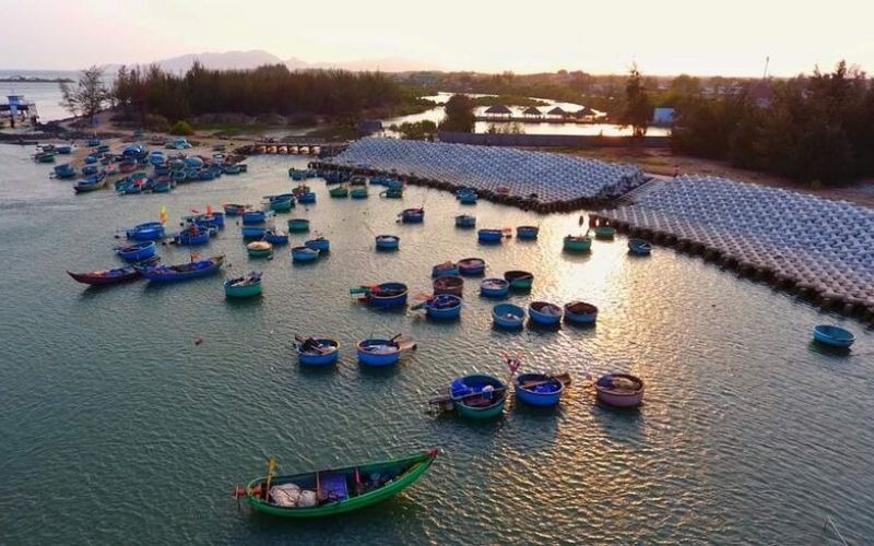 Cảng cá Bình Châu là cảng cá duy nhất của huyện Xuyên Mộc, Bà Rịa - Vũng Tàu