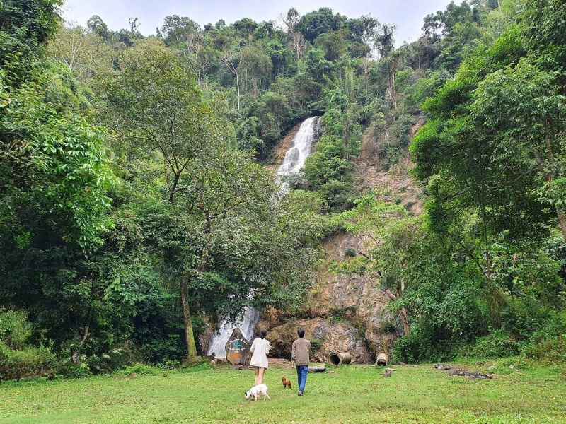 Th&aacute;c Triệu Hải l&agrave; một điểm đến du lịch hoang sơ nằm tại huyện Đạ Tẻh, tỉnh L&acirc;m Đồng