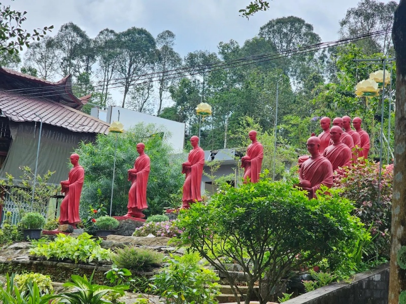 Thiền viện Pháp Sơn là một trung tâm chuyên tu tập thiền Vipassana 