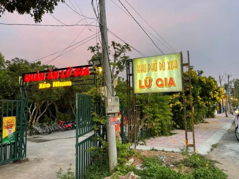 Quán ăn Lữ Gia Xẻo Nhum nổi tiếng với các món đặc sản dân dã