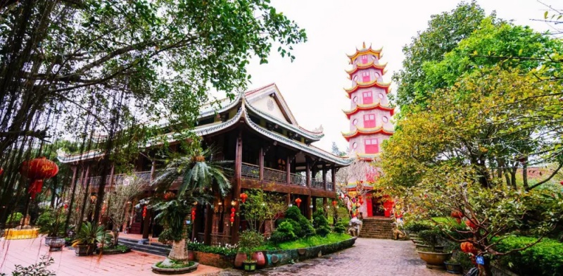 Khu du lịch sinh thái Long Việt 