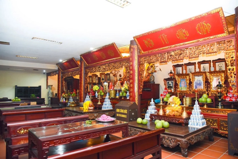 Chùa Quán Sứ Hà Nội: Văn khấn và kinh nghiệm đi lễ chi tiết 6 Là trụ sở của Giáo hội Phật giáo Việt Nam, chùa Quán Sứ thường xuyên tổ chức các đại lễ mang tầm quốc gia