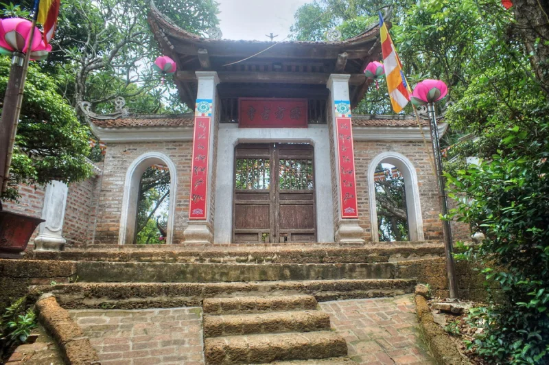 Chùa Tây Phương - Di tích quốc gia đặc biệt của Hà Nội 2 Chùa Tây Phương là di tích quốc gia đặc biệt, nổi tiếng với kiến trúc độc đáo