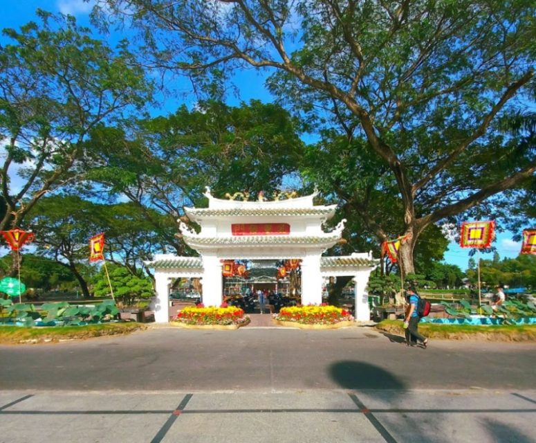 Công viên Văn Miếu được mệnh danh là lá phổi xanh của thành phố