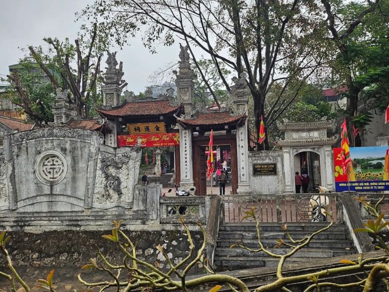 Đền Kim Liên Hà Nội