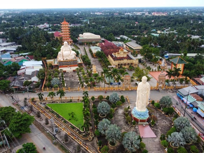 Toàn cảnh chùa Vĩnh Tràng khi nhìn từ trên cao